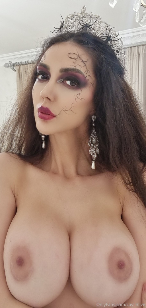 Photo by caylinlive published on August 8,2023 19:34:52 - BestThots