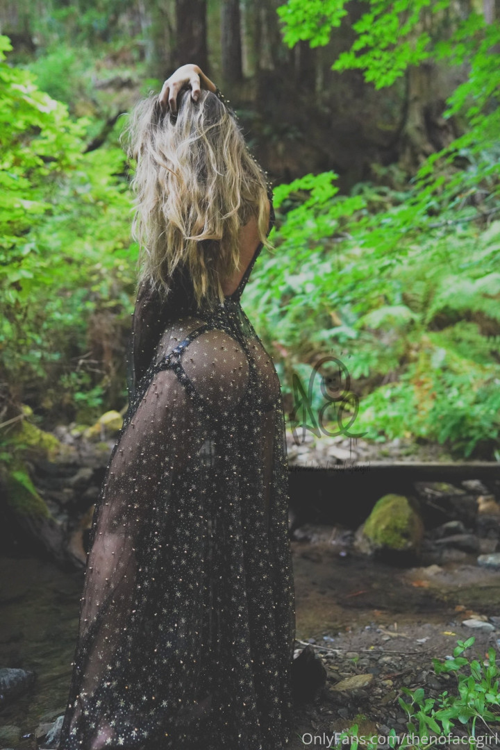 Photo by thenofacegirl published on June 4,2023 07:52:30 - BestThots