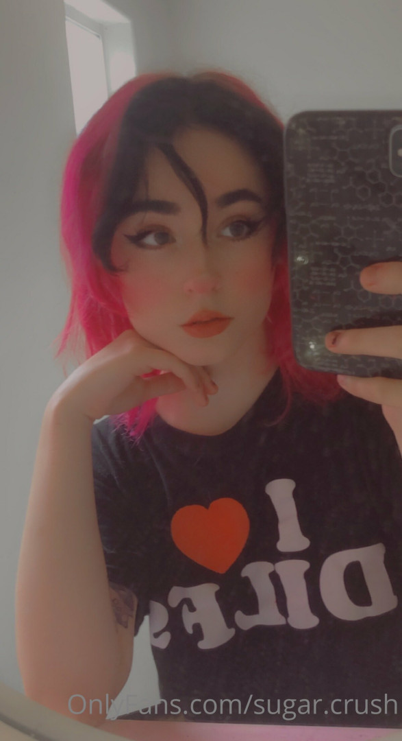 Photo by sirs_nymph published on May 18,2023 00:10:00 - BestThots