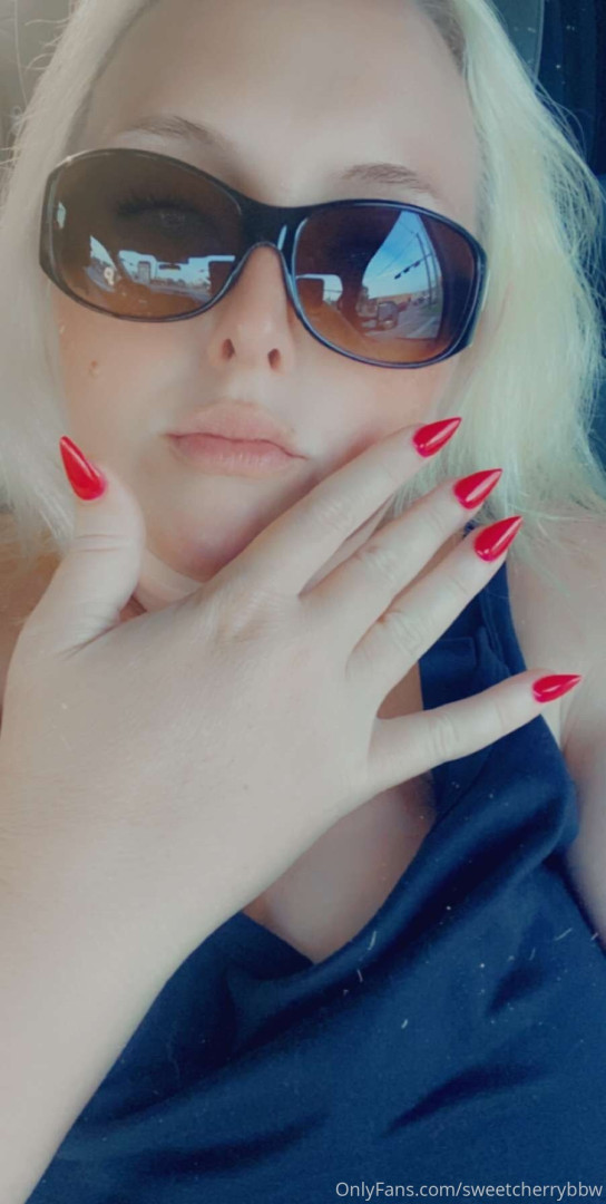 Photo by sweetcherrybbw published on June 22,2023 14:44:37 - BestThots