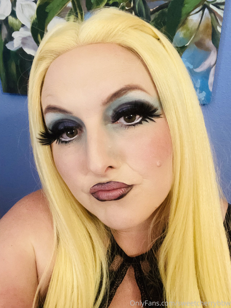Photo by sweetcherrybbw published on June 22,2023 14:45:41 - BestThots