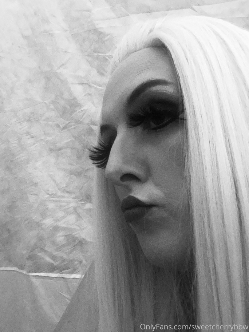 Photo by sweetcherrybbw published on June 22,2023 14:46:00 - BestThots