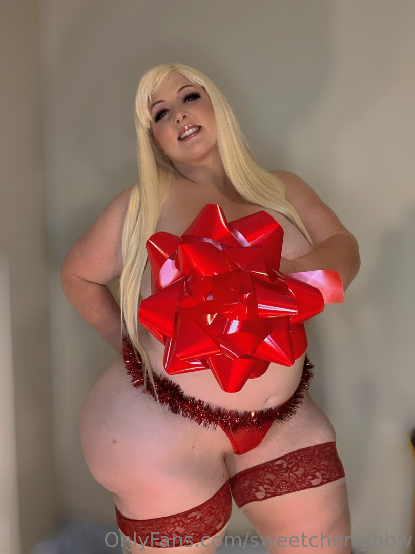 Photo by sweetcherrybbw published on June 22,2023 14:46:26 - BestThots