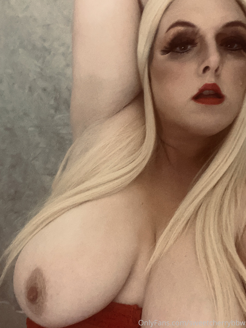 Photo by sweetcherrybbw published on June 22,2023 14:46:59 - BestThots