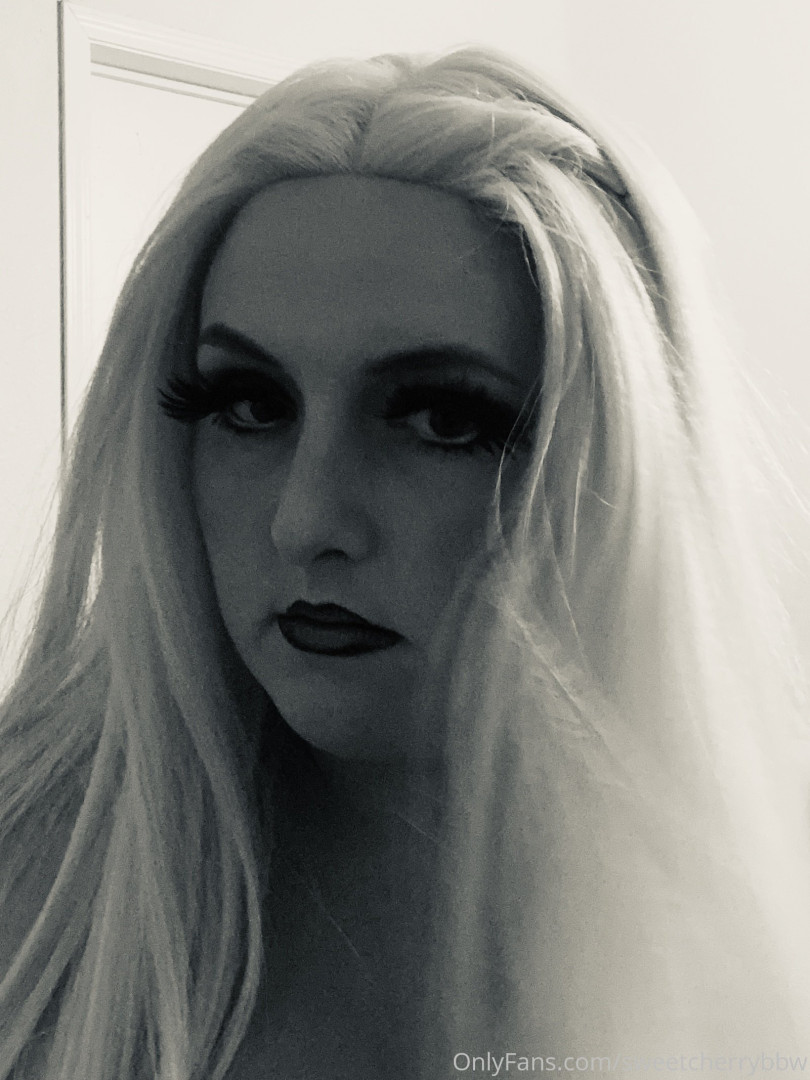 Photo by sweetcherrybbw published on June 22,2023 14:47:01 - BestThots