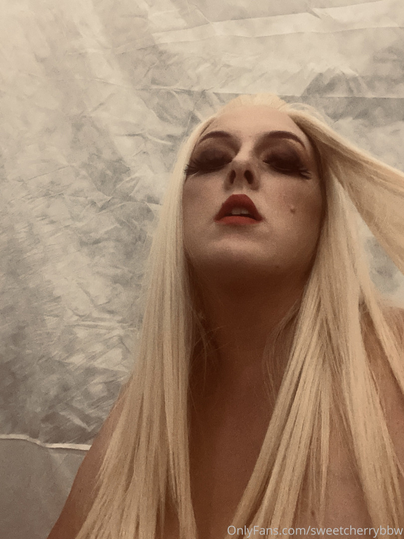 Photo by sweetcherrybbw published on June 22,2023 14:49:42 - BestThots