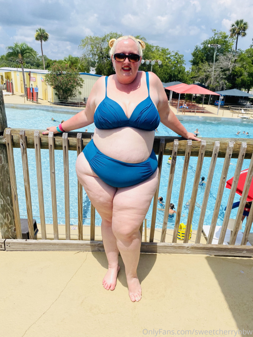 Photo by sweetcherrybbw published on June 22,2023 14:50:10 - BestThots