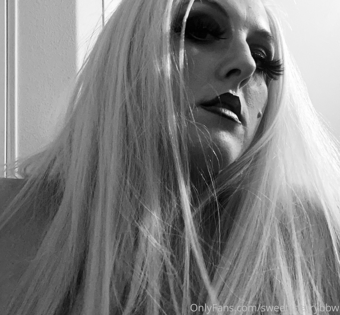 Photo by sweetcherrybbw published on June 22,2023 14:50:17 - BestThots
