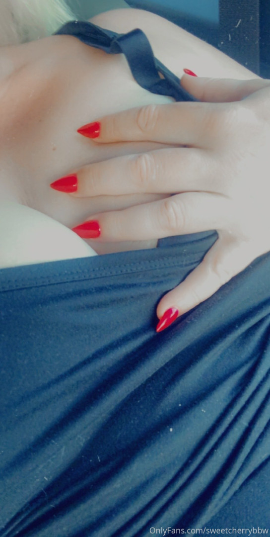 Photo by sweetcherrybbw published on June 22,2023 14:50:19 - BestThots
