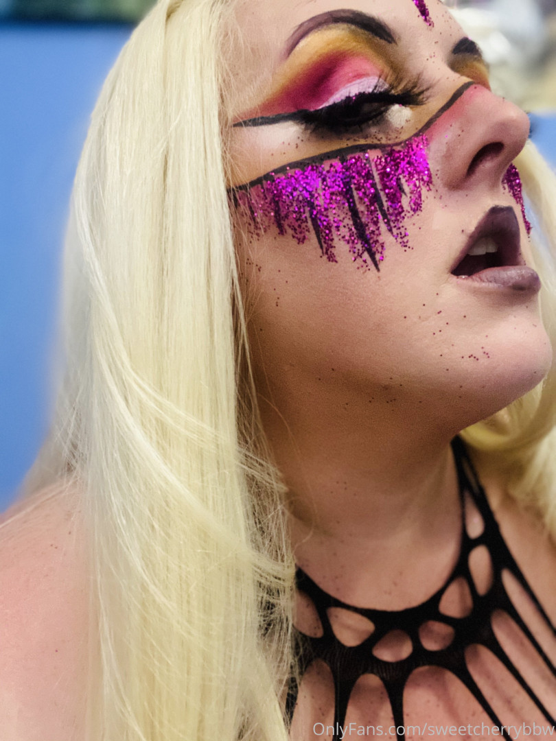 Photo by sweetcherrybbw published on June 22,2023 14:51:15 - BestThots