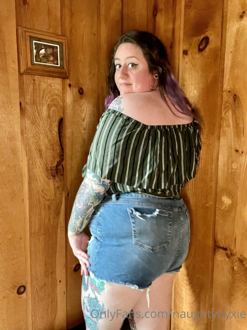 Photo by naughtynyxie published on May 20,2023 07:30:48 - BestThots