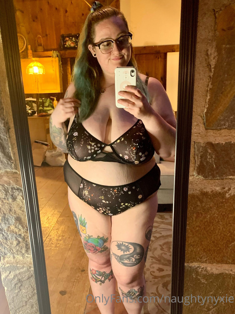 Photo by naughtynyxie published on May 20,2023 07:32:11 - BestThots