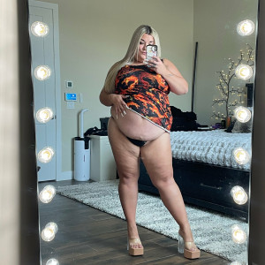 candishea #909846