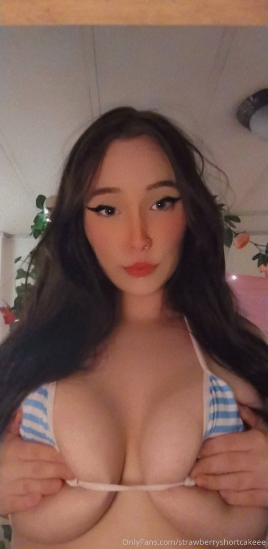 Photo by strawberryshortcakeee published on October 14,2023 02:22:30 - BestThots