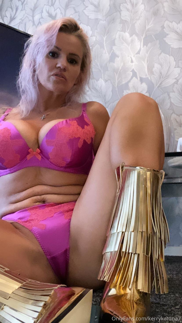 Photo by kerrykatona7 published on June 17,2023 07:19:24 - BestThots
