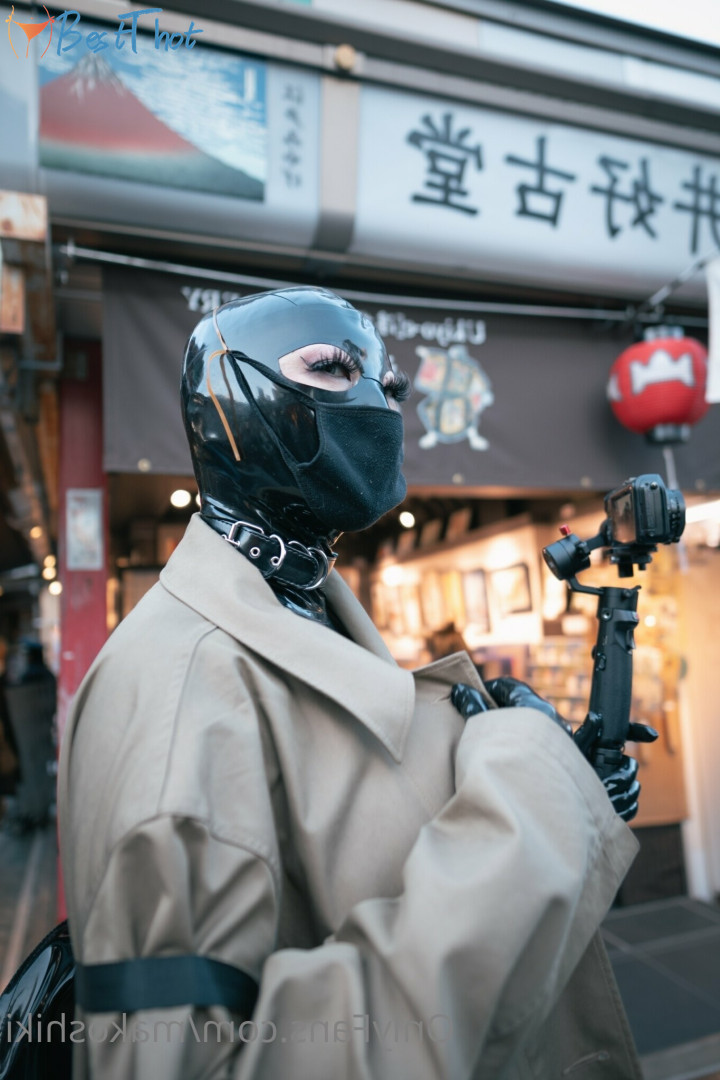 Photo by makoshiki published on December 13,2024 03:06:07 - BestThots