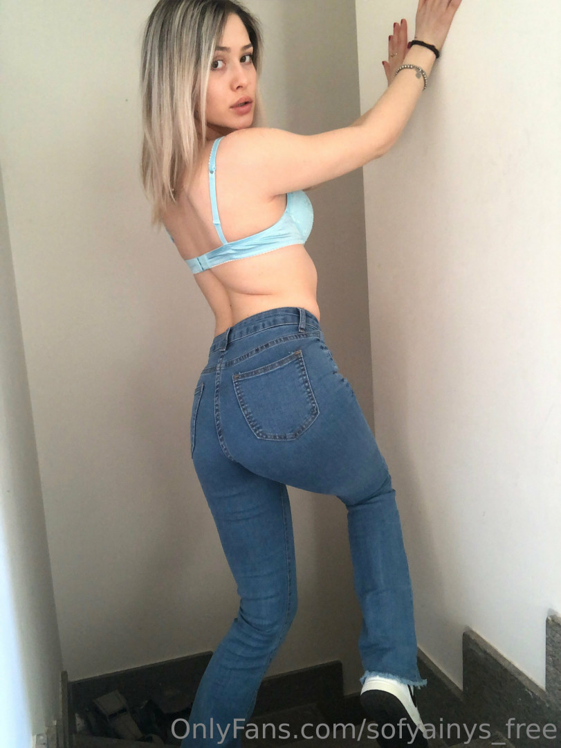 Photo by sofyainys_free published on May 17,2023 19:54:47 - BestThots