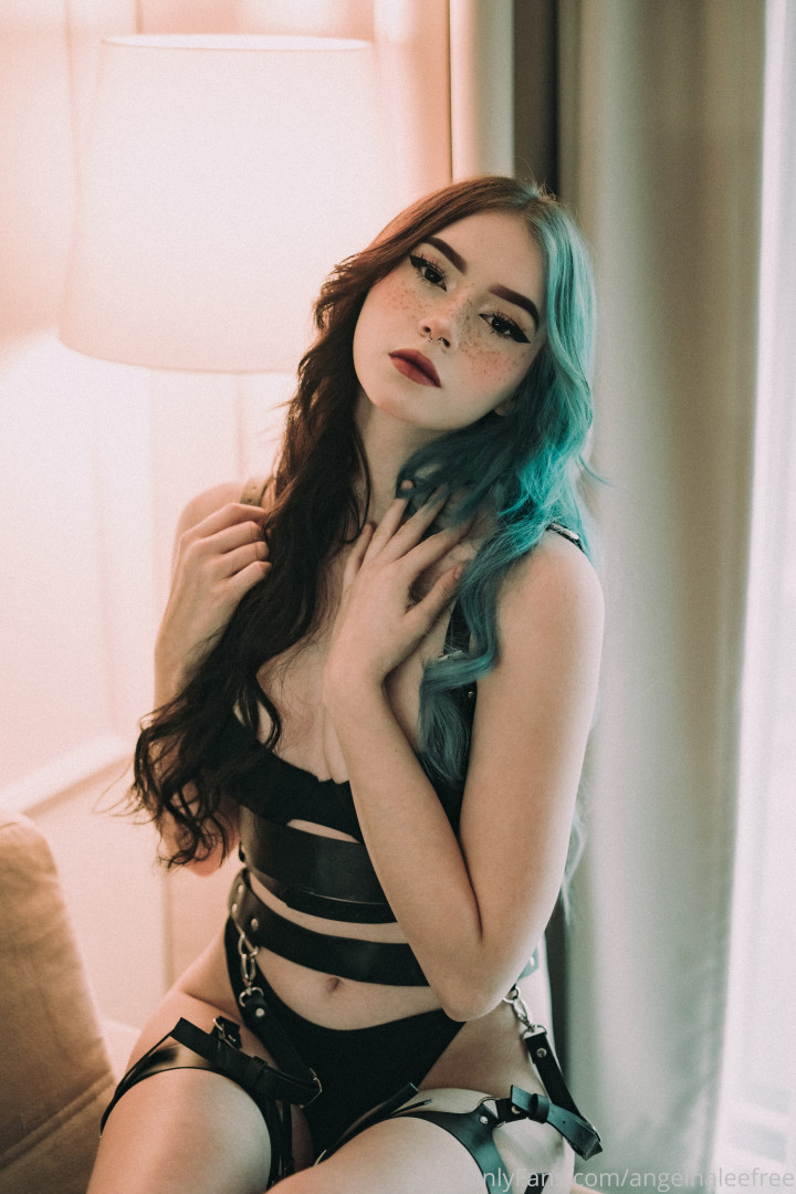 Photo by angelahalee published on November 21,2023 08:28:41 - BestThots