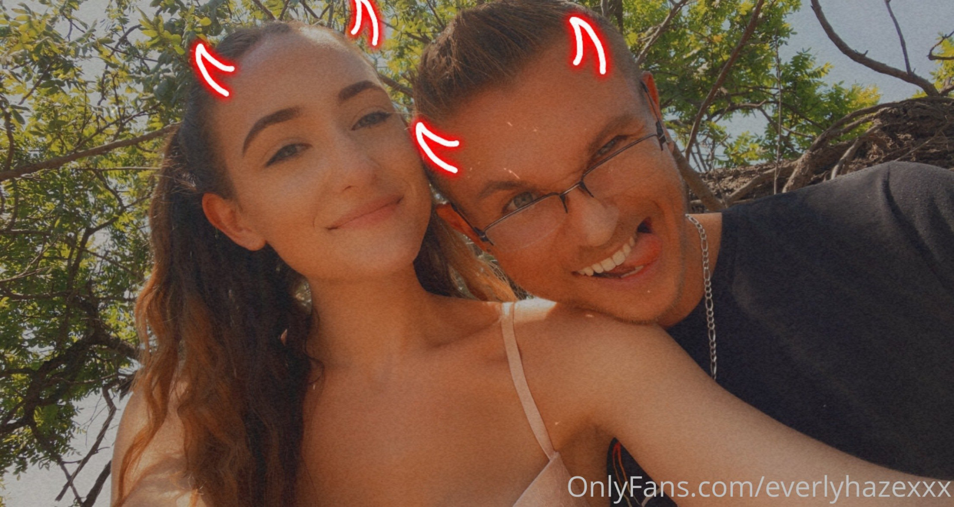 Photo by everlyhazexxx published on October 16,2023 10:54:46 - BestThots