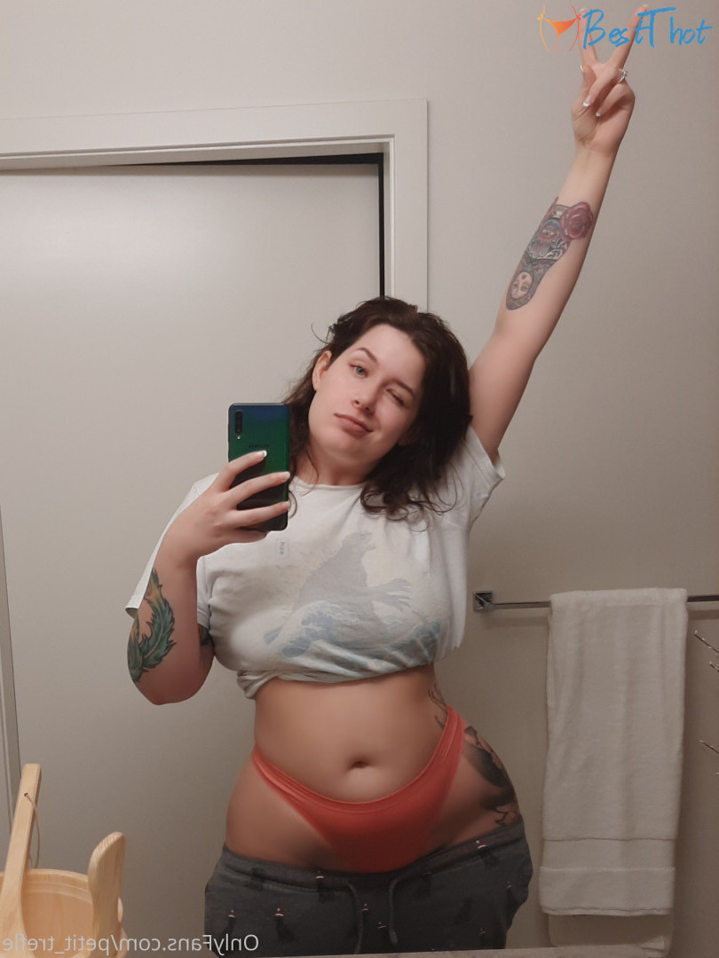 Photo by petit_trefle published on December 15,2024 19:05:59 - BestThots