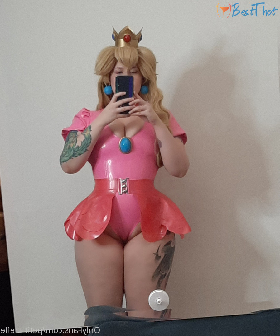 Photo by petit_trefle published on December 15,2024 19:06:08 - BestThots