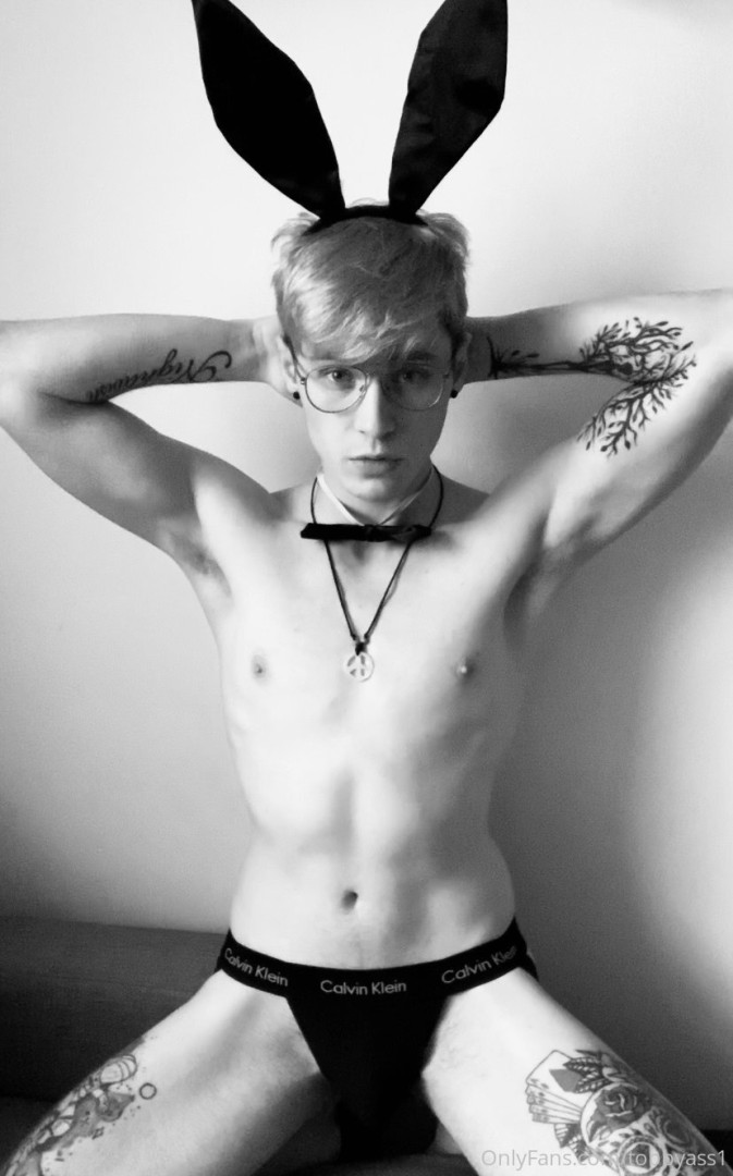 Photo by tobbyass1 published on May 16,2023 16:34:38 - BestThots