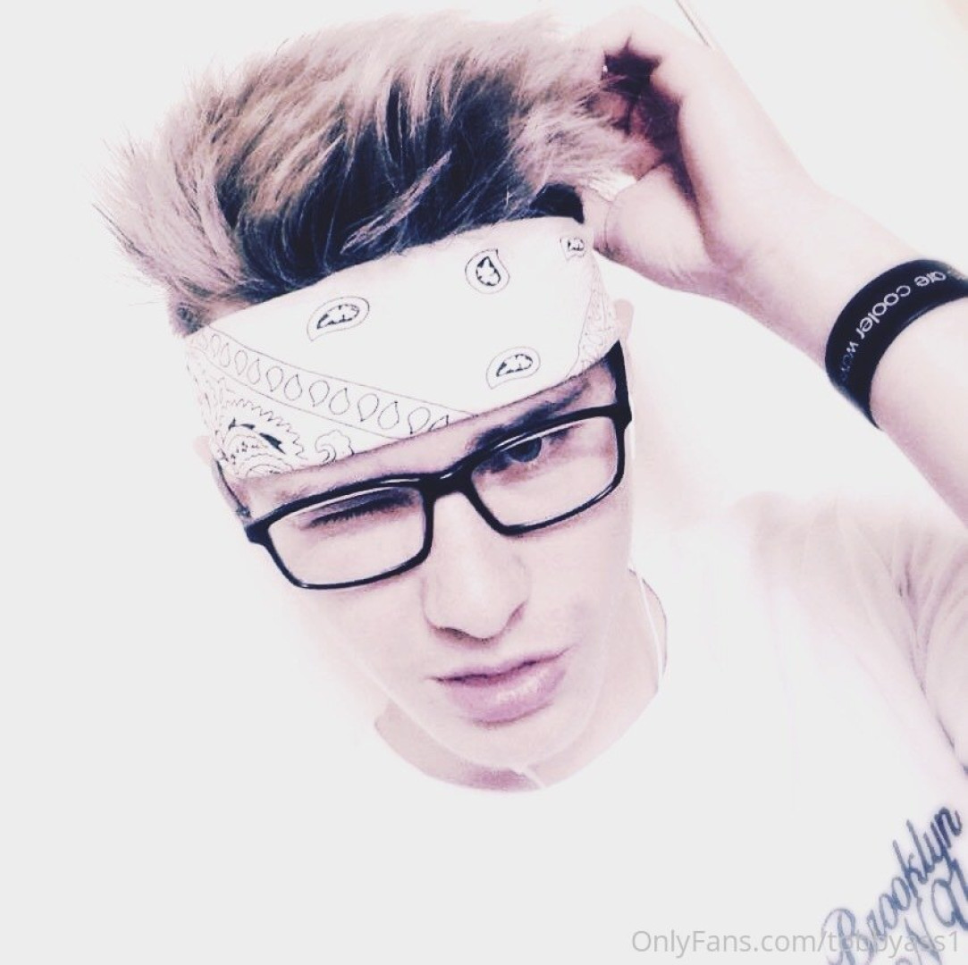 Photo by tobbyass1 published on May 16,2023 16:35:30 - BestThots