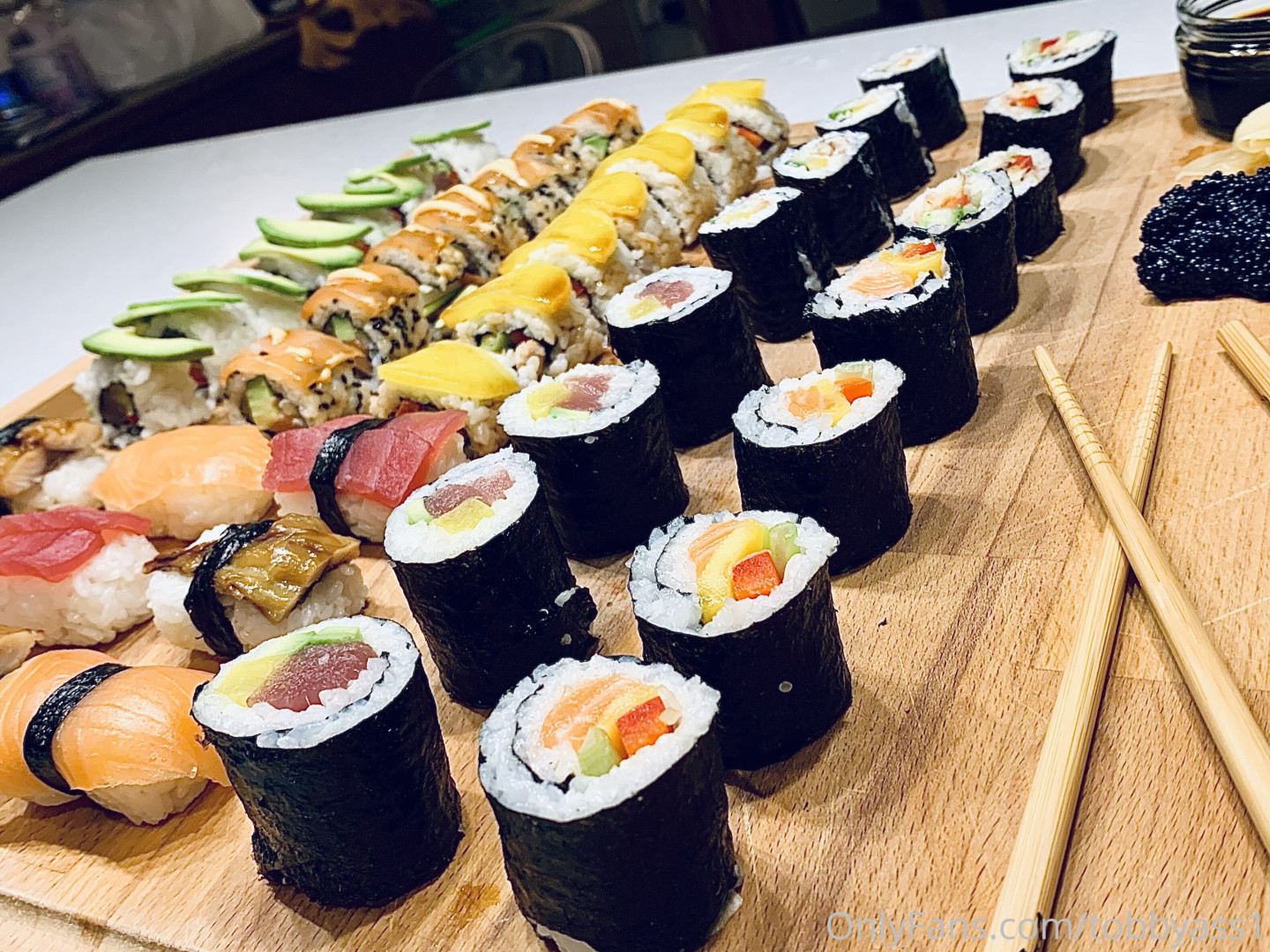 Photo by tobbyass1 published on May 16,2023 16:35:40 - BestThots