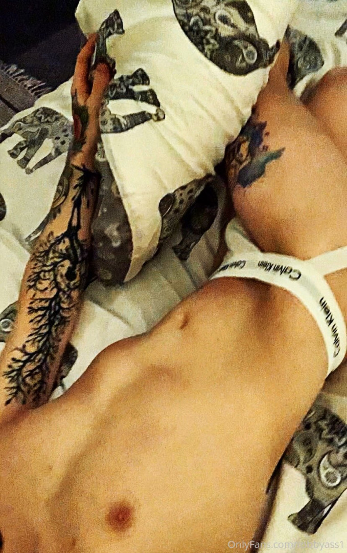 Photo by tobbyass1 published on May 16,2023 16:37:19 - BestThots