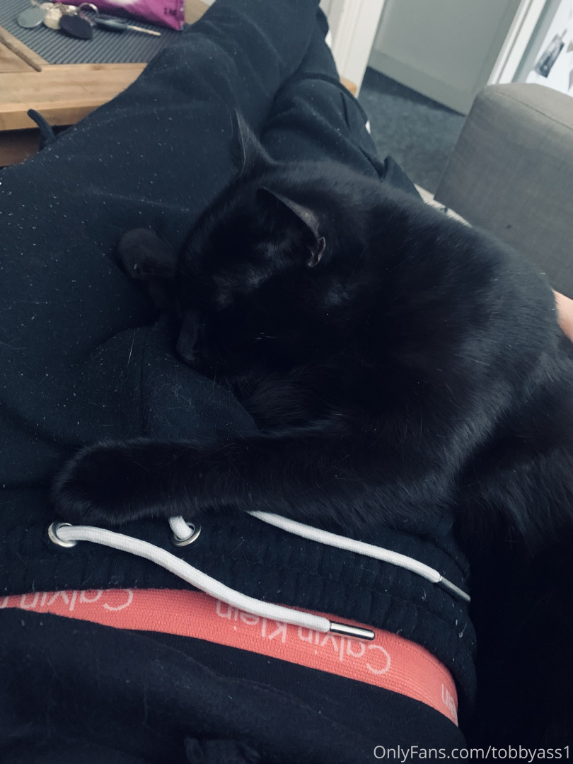 Photo by tobbyass1 published on May 16,2023 16:37:47 - BestThots