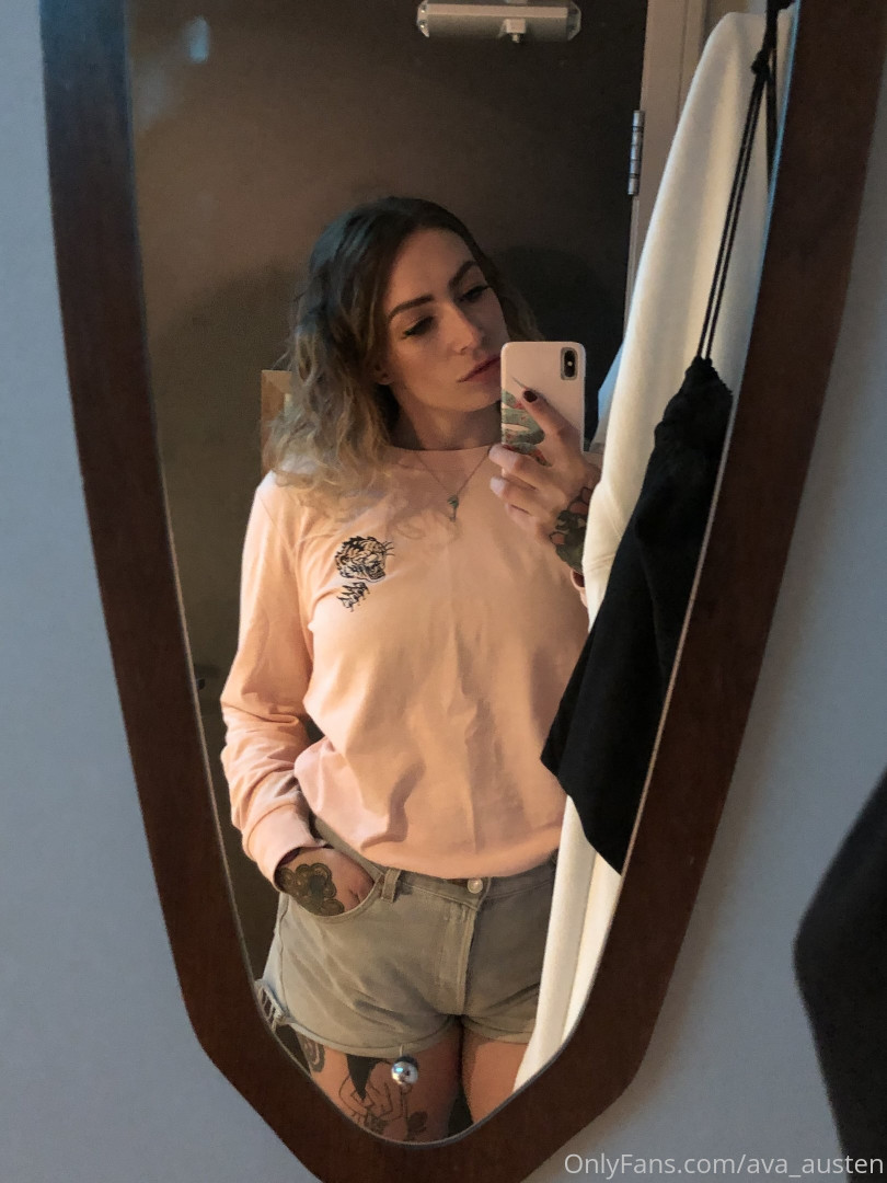 Photo by ava_austen published on November 23,2023 21:41:51 - BestThots
