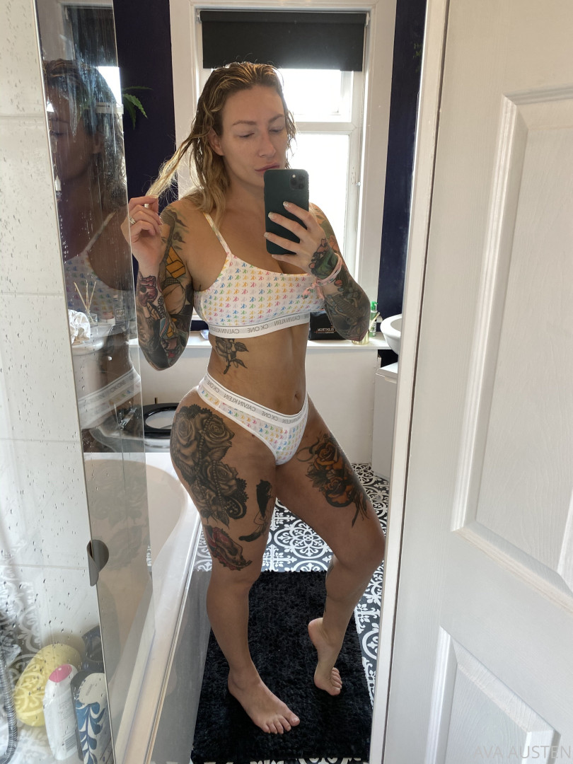 Photo by ava_austen published on November 23,2023 21:42:26 - BestThots