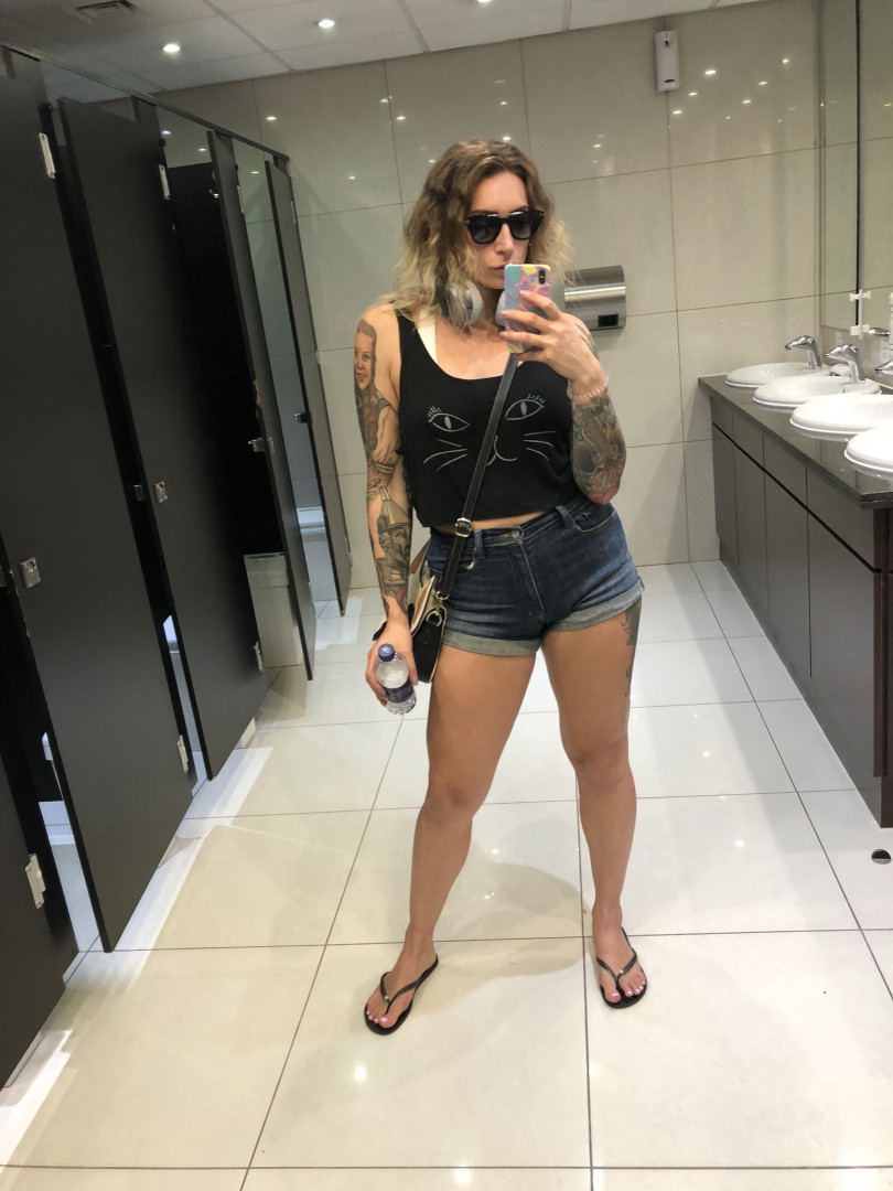 Photo by ava_austen published on November 23,2023 21:43:33 - BestThots