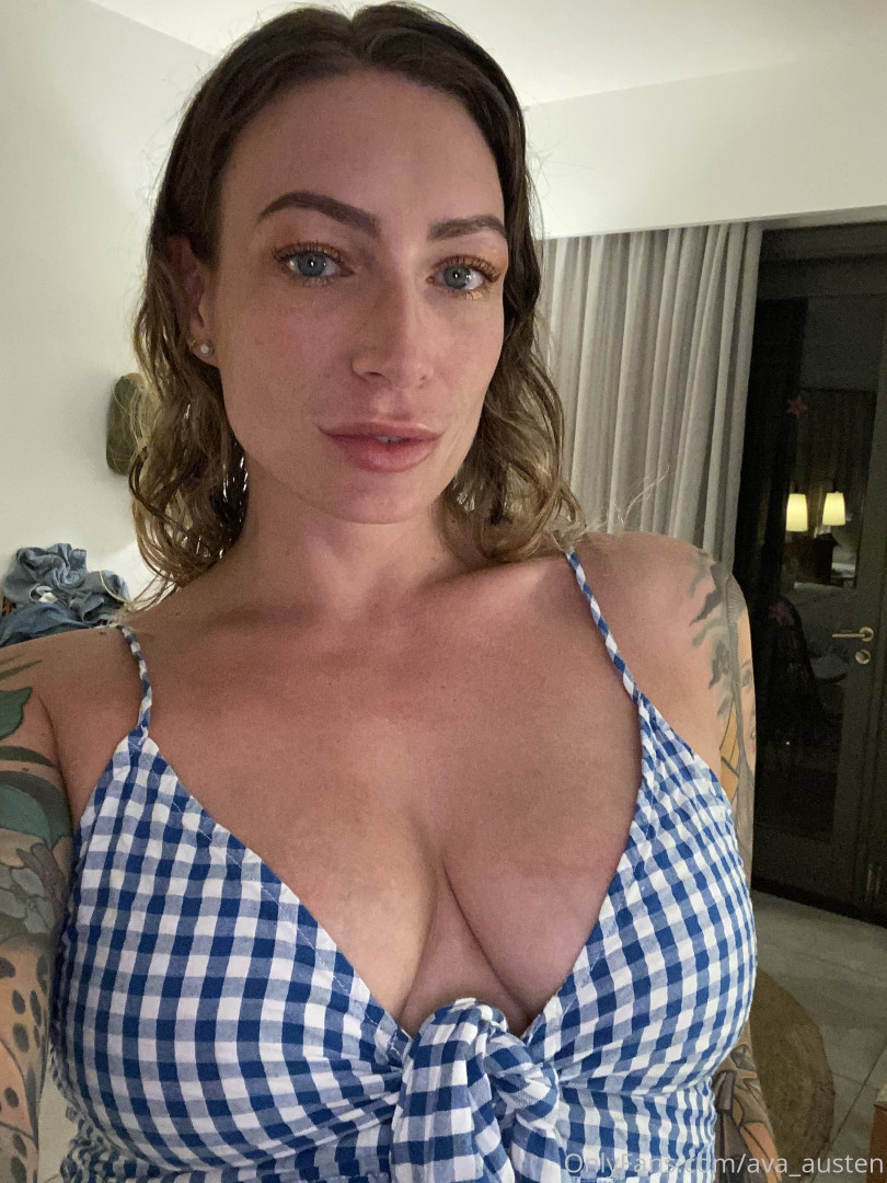 Photo by ava_austen published on November 23,2023 21:44:58 - BestThots