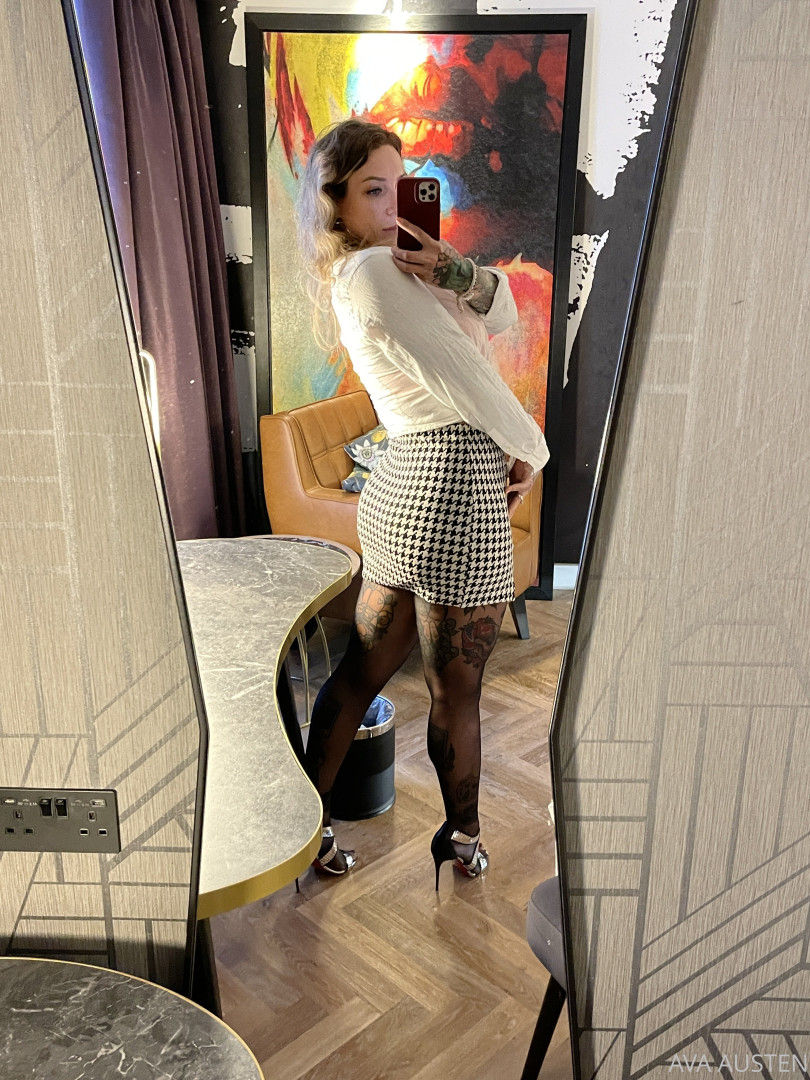 Photo by ava_austen published on November 23,2023 21:45:06 - BestThots