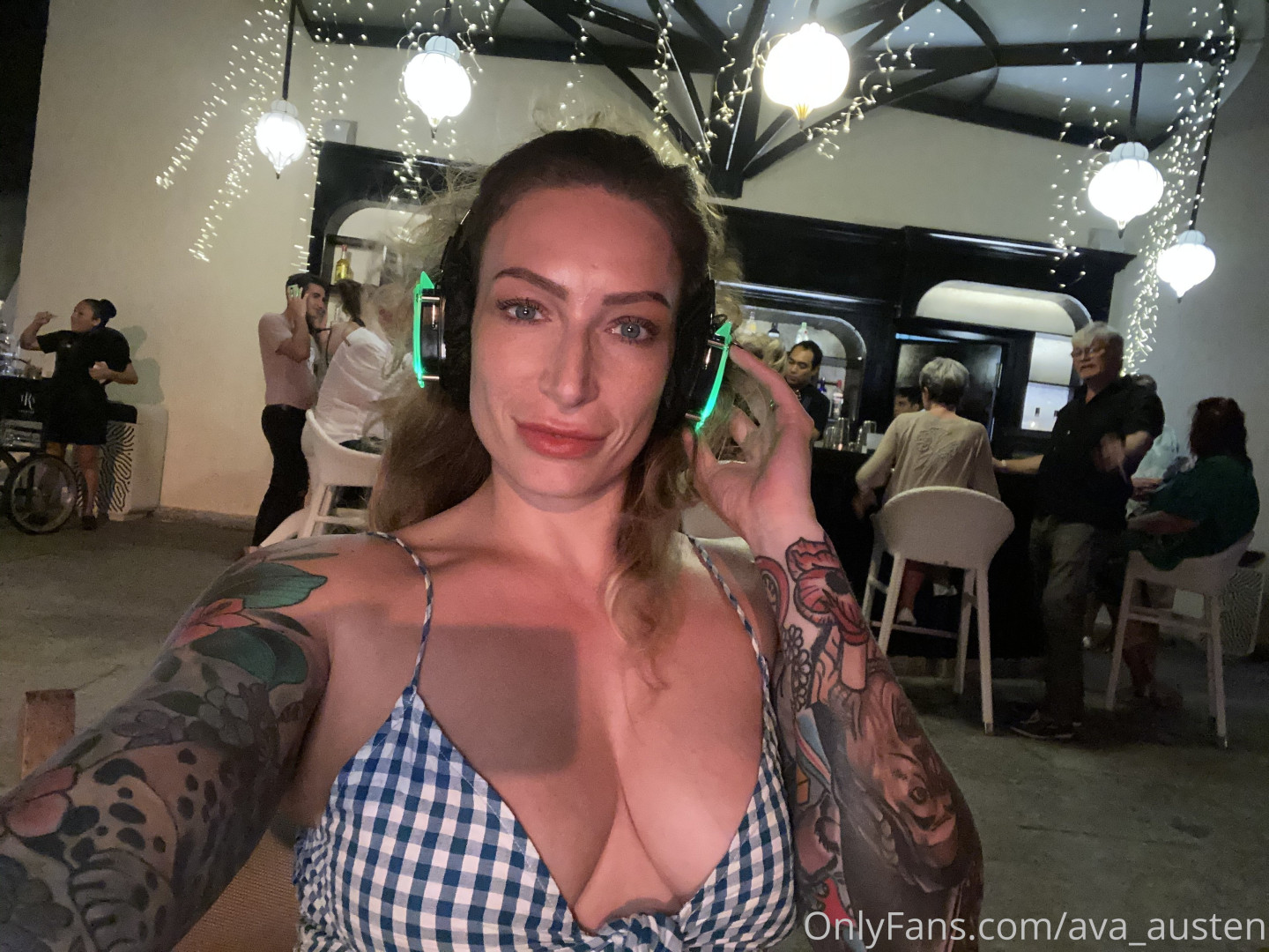 Photo by ava_austen published on November 23,2023 21:45:17 - BestThots