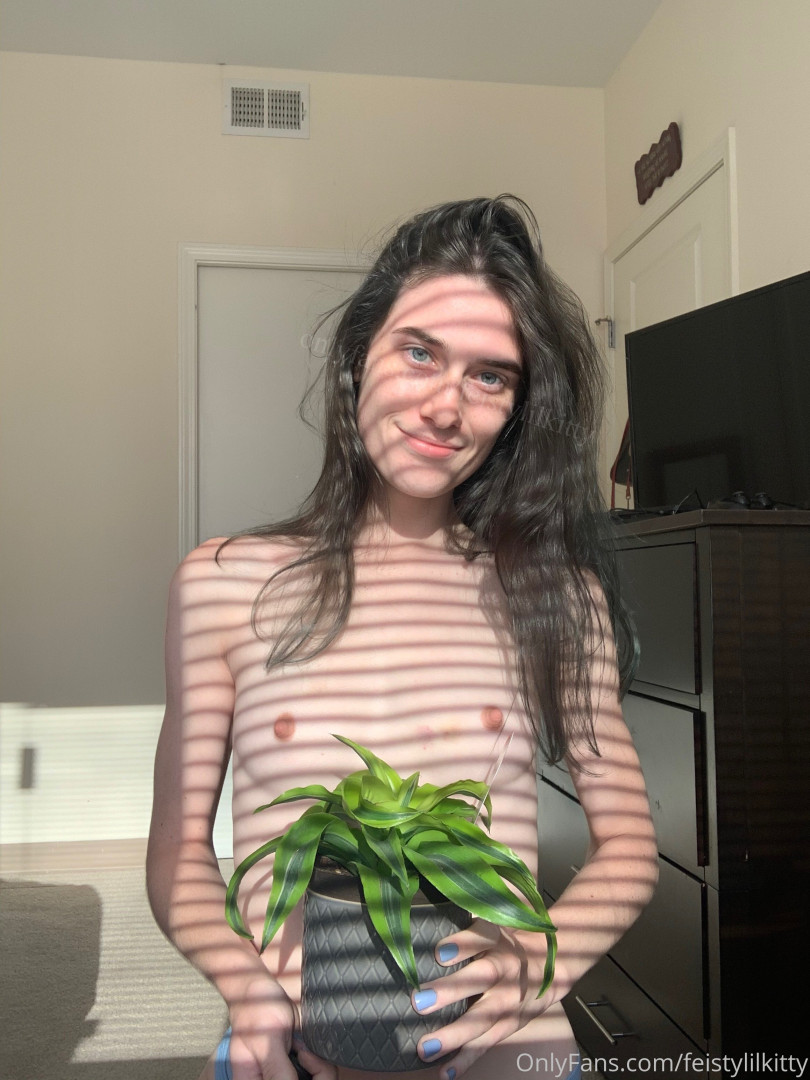 Photo by feistylilkitty published on June 9,2023 17:02:05 - BestThots