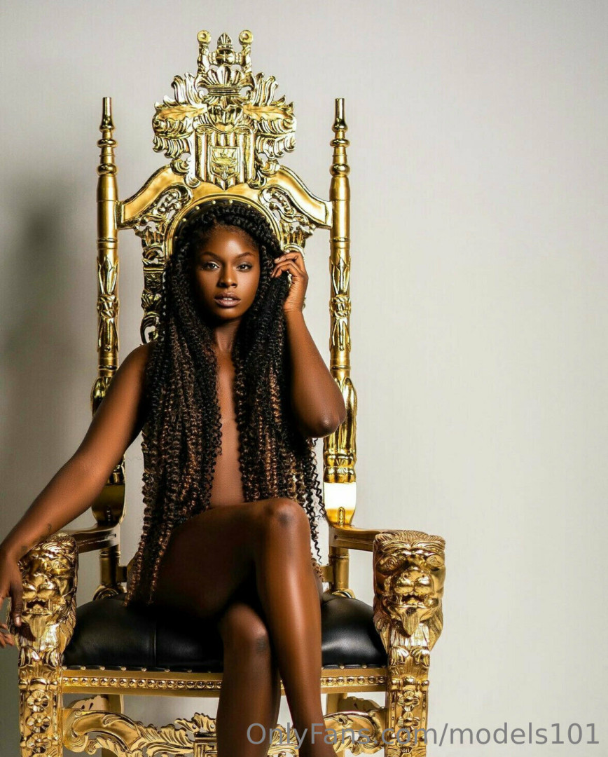 Photo by models101 published on August 20,2023 12:07:21 - BestThots