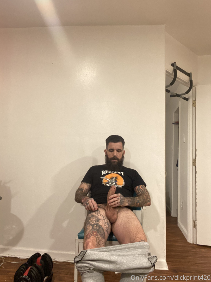 Photo by itsbigdickfrank published on October 13,2023 09:50:57 - BestThots