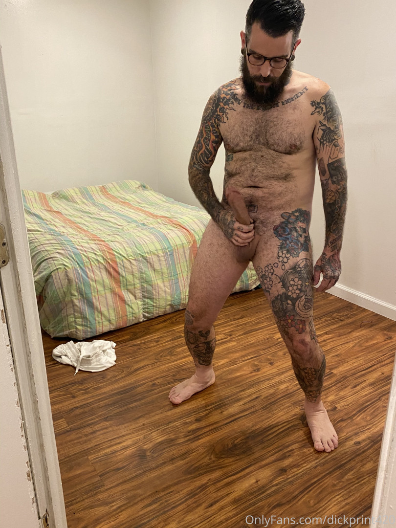 Photo by itsbigdickfrank published on October 13,2023 09:57:05 - BestThots