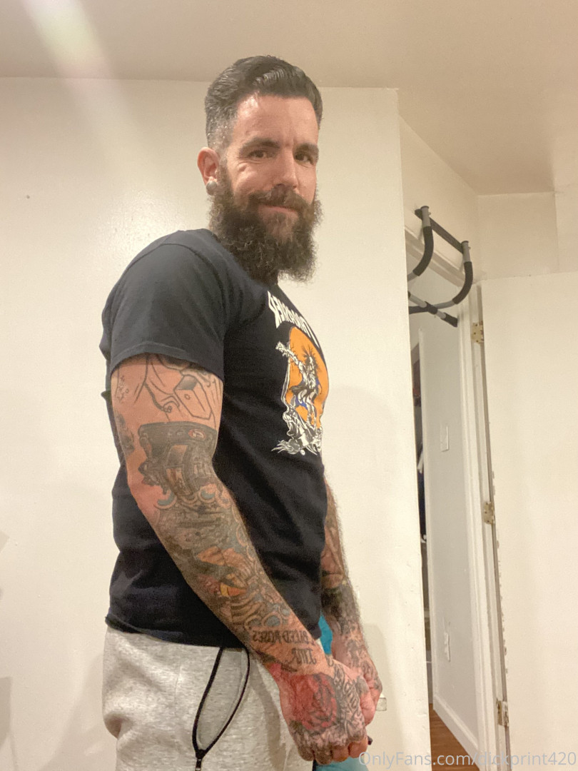 Photo by itsbigdickfrank published on October 13,2023 11:16:50 - BestThots