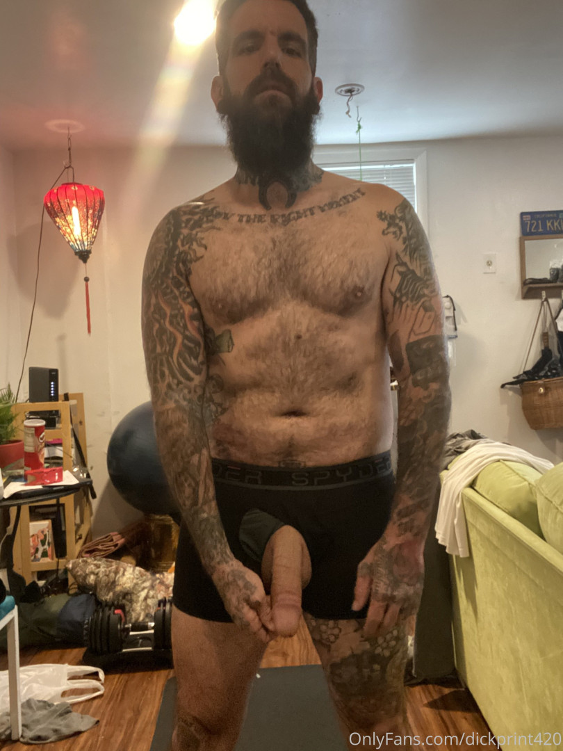 Photo by itsbigdickfrank published on October 13,2023 11:35:27 - BestThots