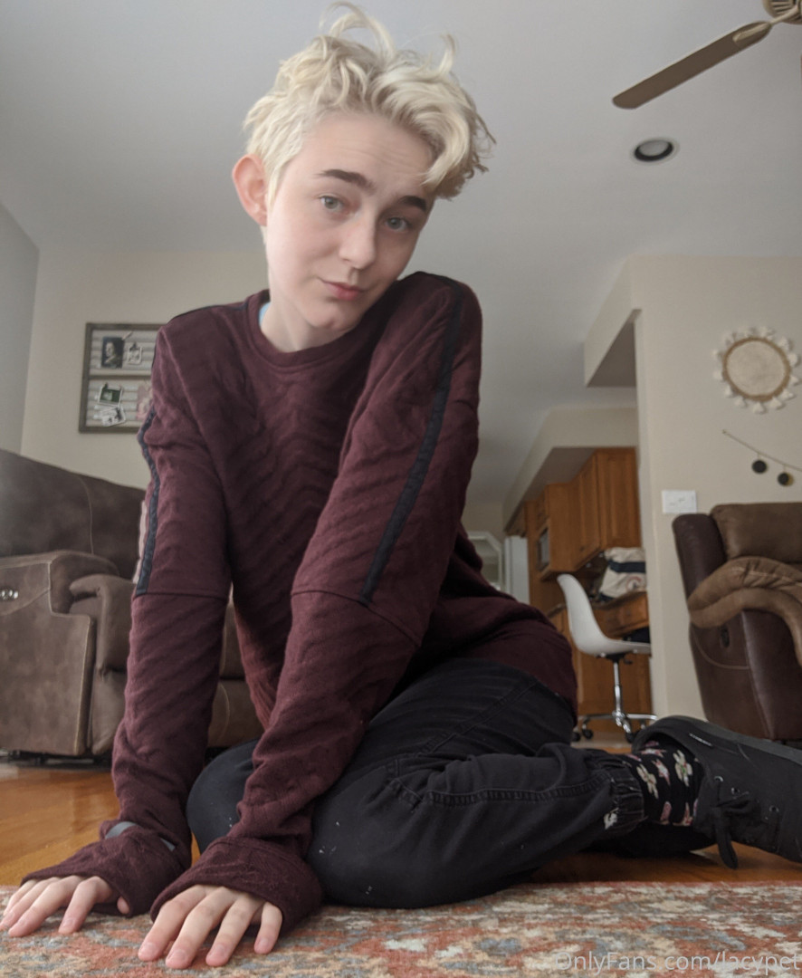 Photo by lacypet published on October 16,2023 18:01:19 - BestThots
