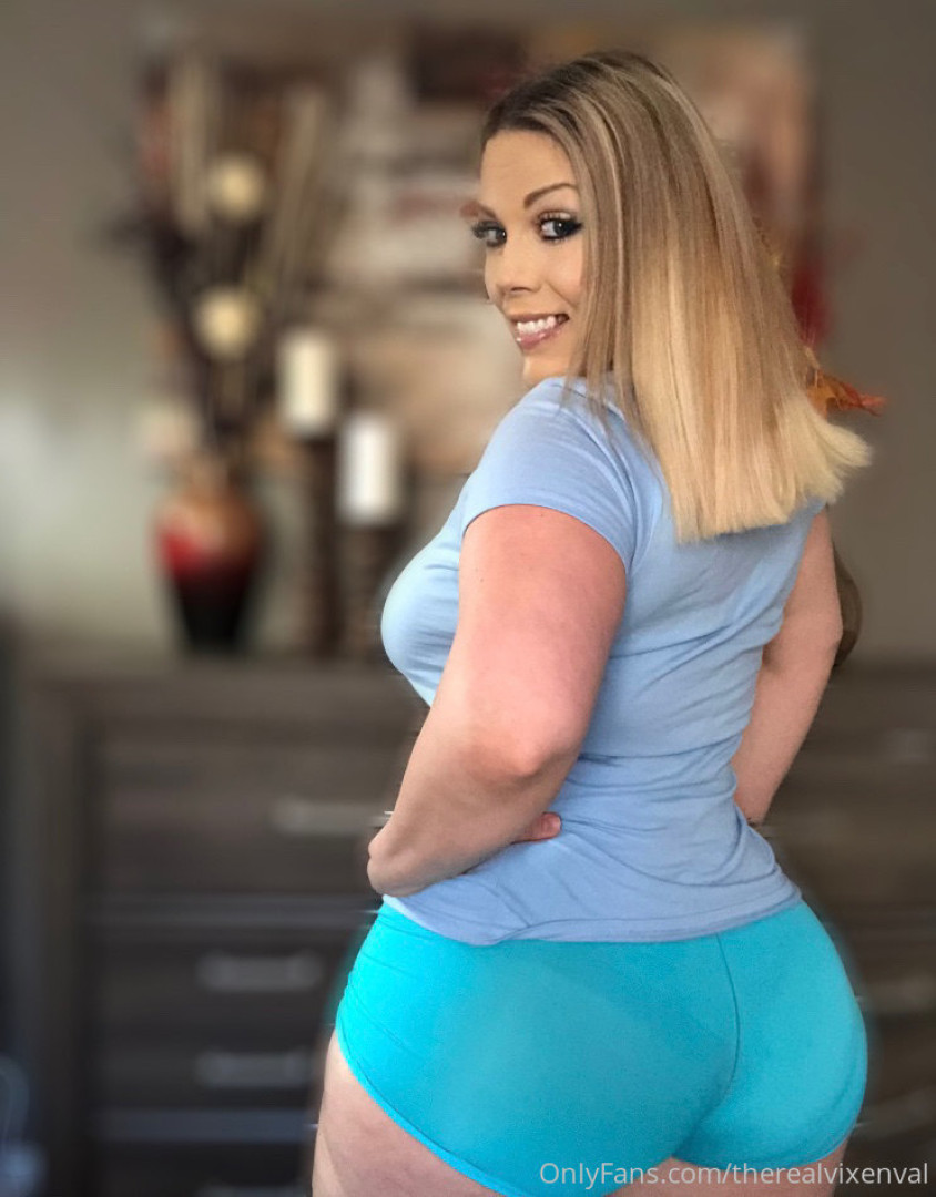 Photo by therealvixenval published on October 16,2023 21:18:22 - BestThots
