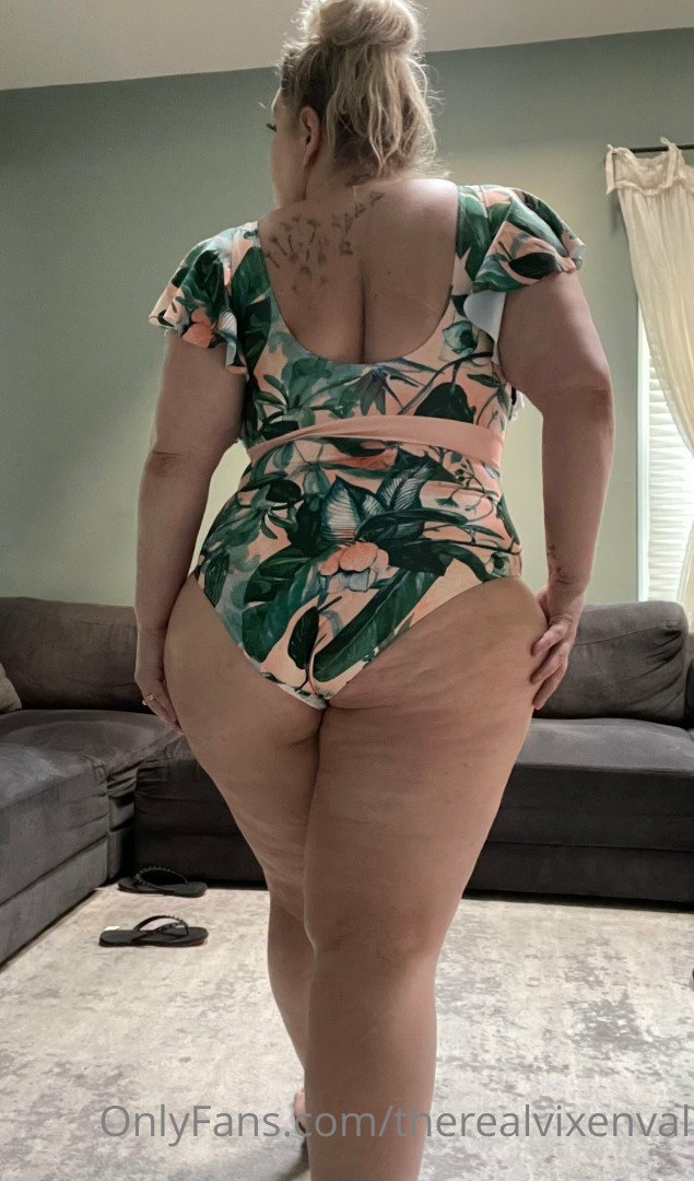 Photo by therealvixenval published on October 16,2023 21:25:34 - BestThots