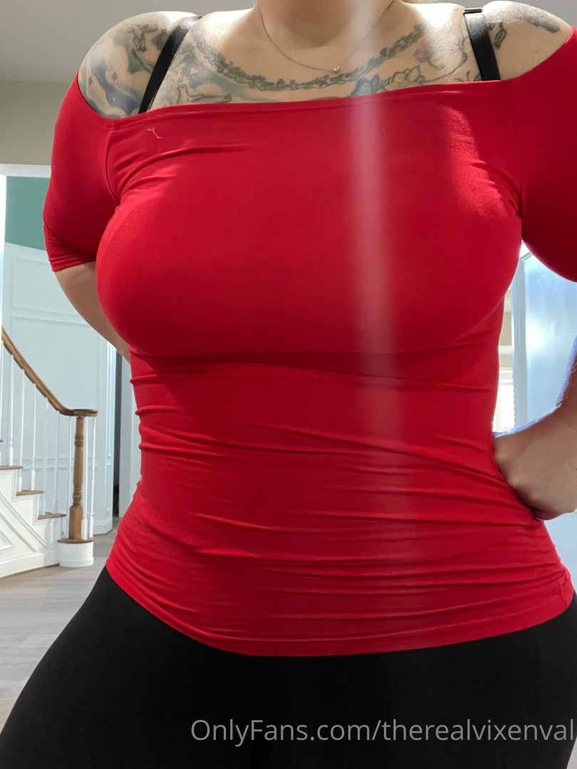 Photo by therealvixenval published on October 16,2023 21:32:51 - BestThots