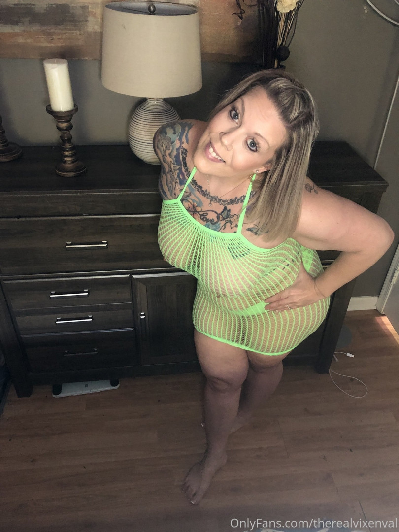 Photo by therealvixenval published on October 16,2023 21:44:49 - BestThots