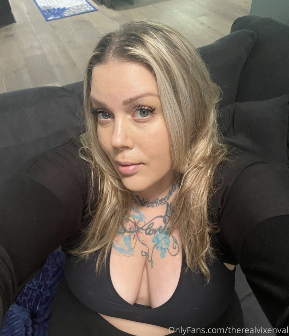 Photo by therealvixenval published on October 16,2023 21:46:43 - BestThots