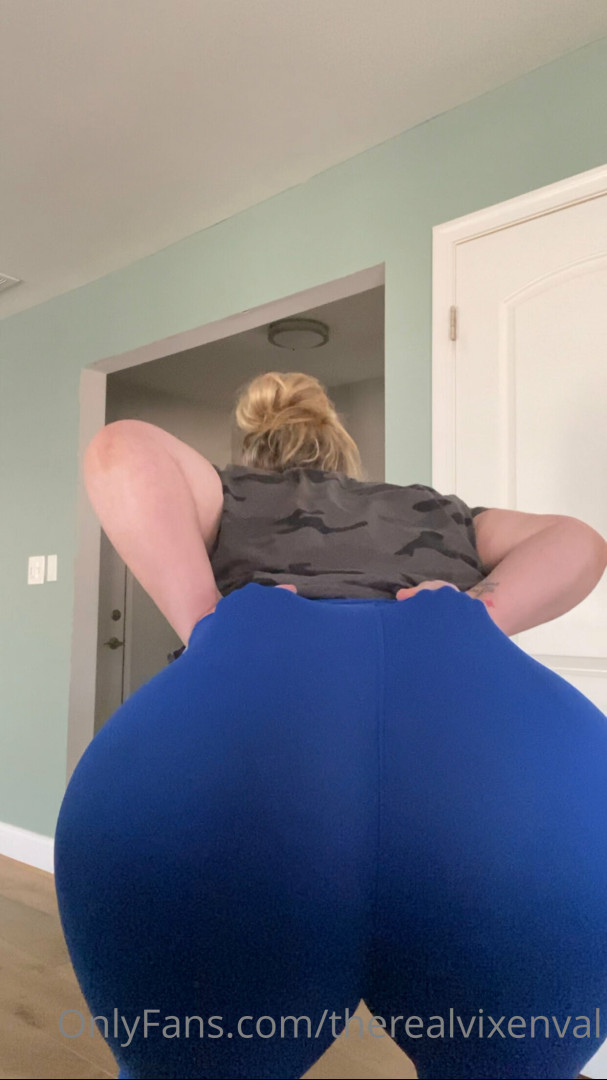 Photo by therealvixenval published on October 16,2023 21:55:04 - BestThots