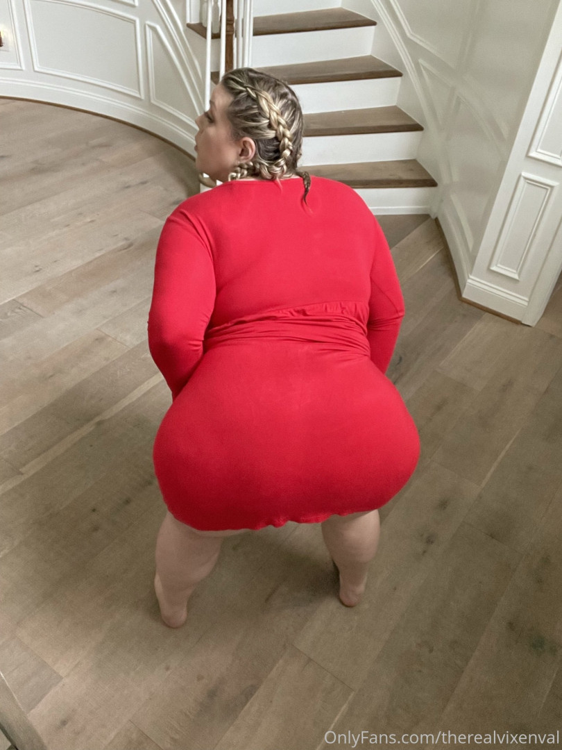 Photo by therealvixenval published on October 16,2023 21:55:48 - BestThots